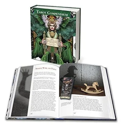 Tarot Compendium Lo Scarabeo — dewey-pub:Llewellyn